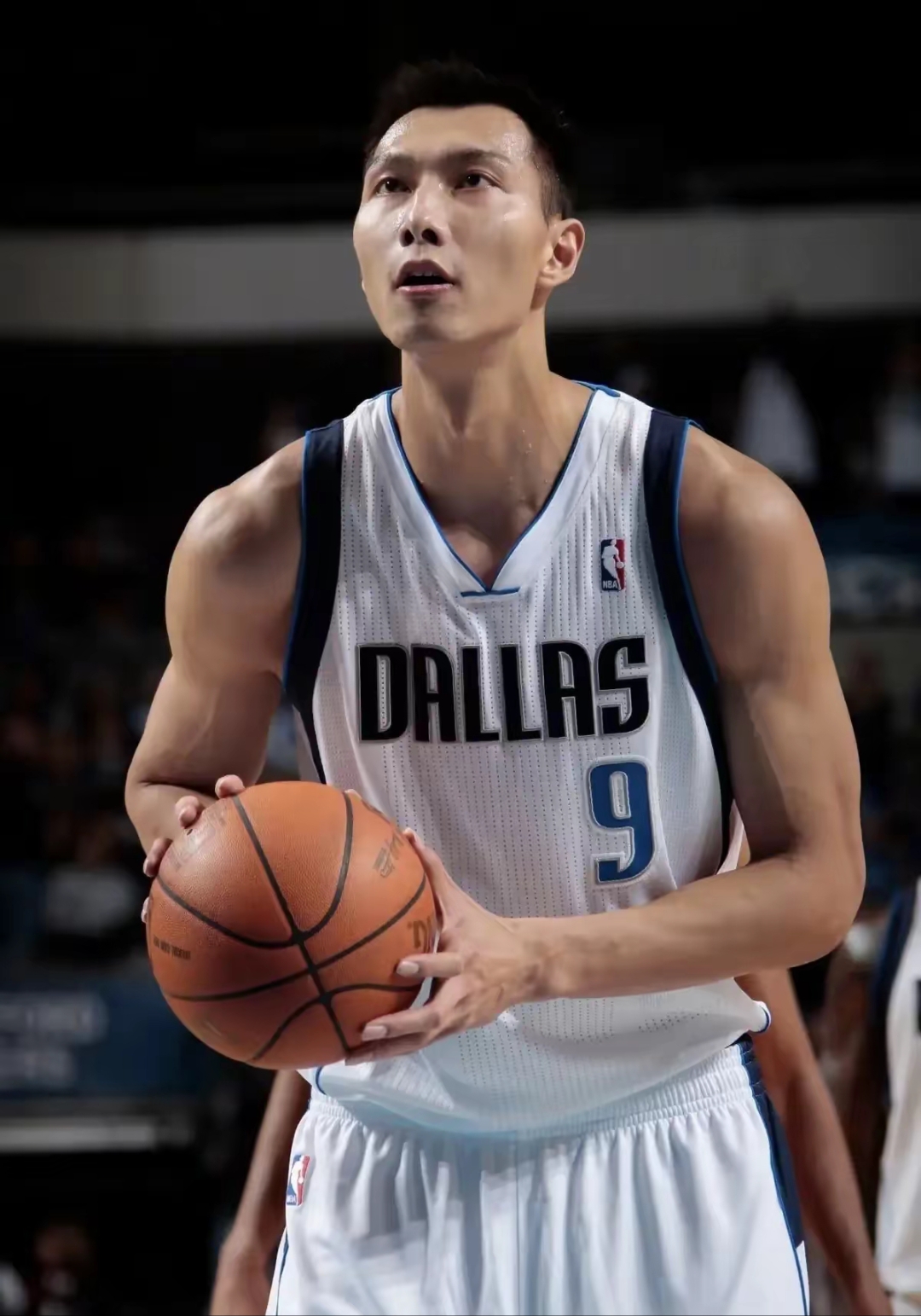 转折点！辽宁本钢队长鼓劲；欧篮联冲刺阶段攻防权衡；信心回归；年轻球员得到机会的简单介绍